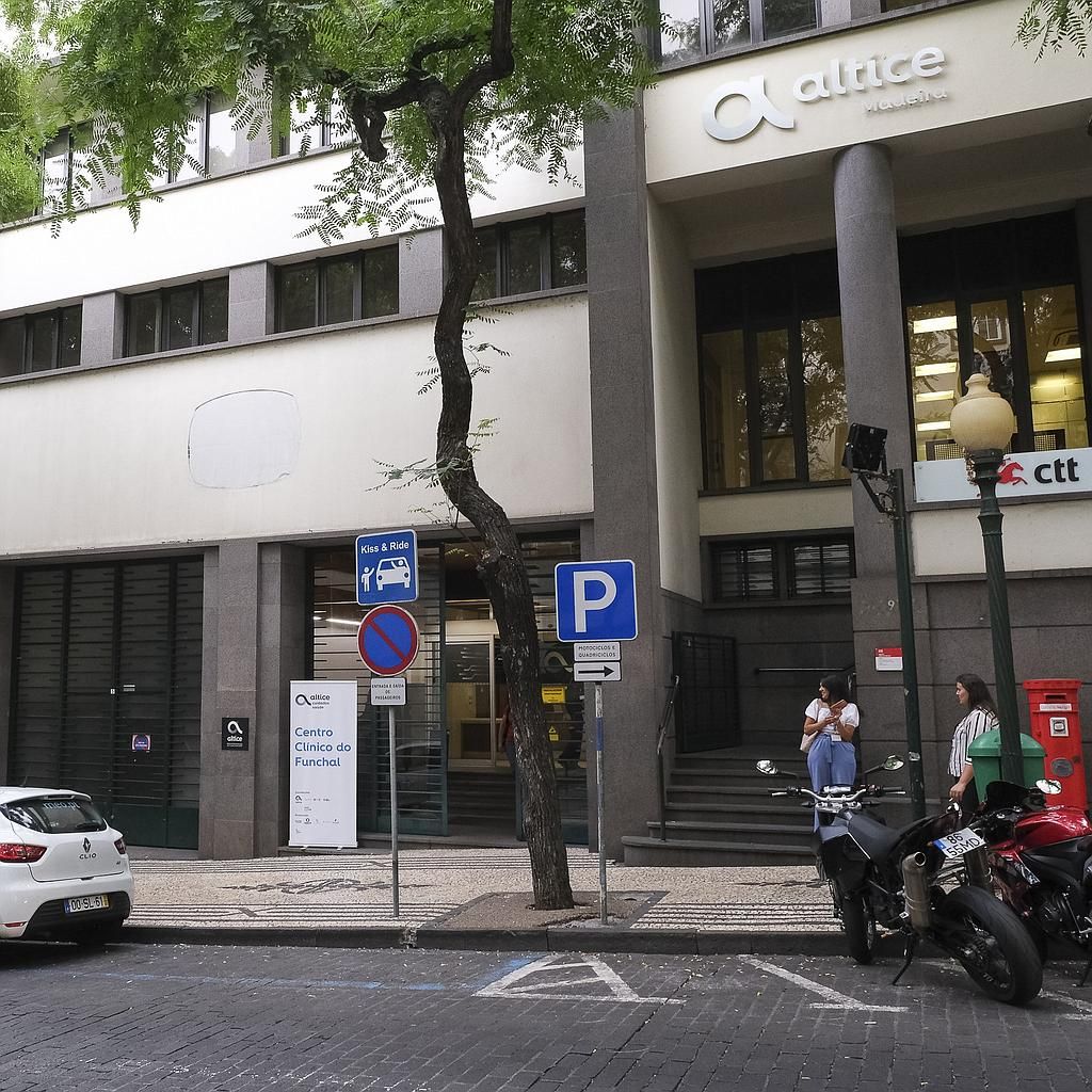 Odoo - Sample 1 for three columns